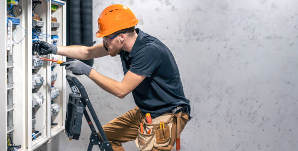 Best 24-Hour Electrician  in Geneva, IL